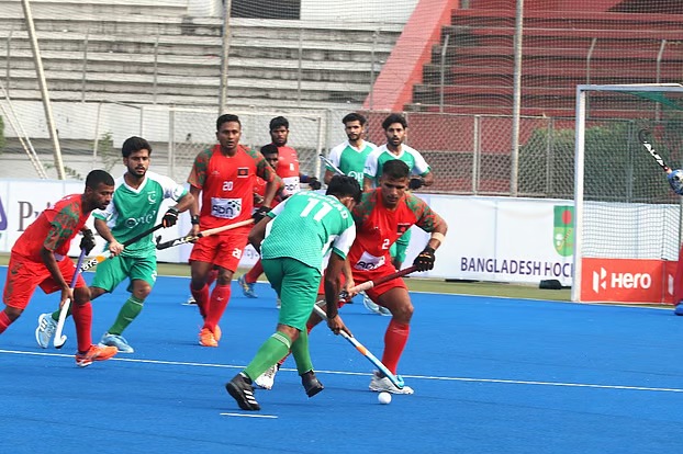 Bangladesh devastated by Pakistan, fight to qualify for World Cup in second-to-last match